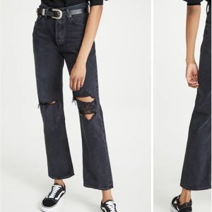 AGOLDE Lana mid rise straight Jean in black w rips at knees